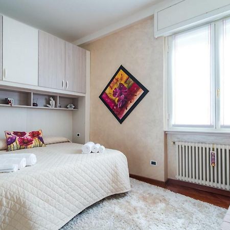 Lo Specchio Sul Lago - By House Of Travelers - Como Exterior foto