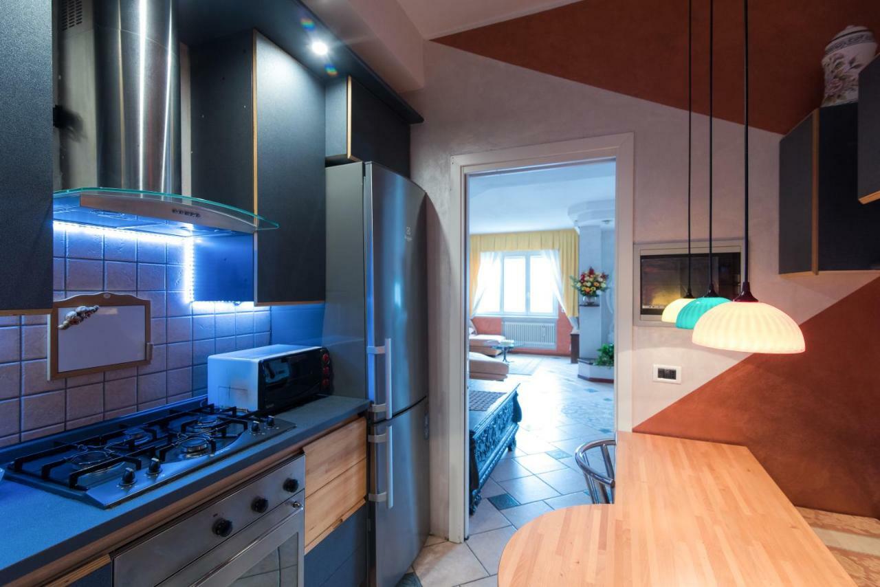 Lo Specchio Sul Lago - By House Of Travelers - Como Exterior foto