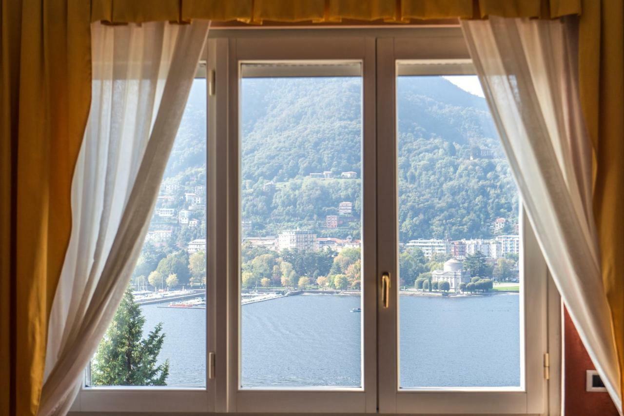 Lo Specchio Sul Lago - By House Of Travelers - Como Exterior foto